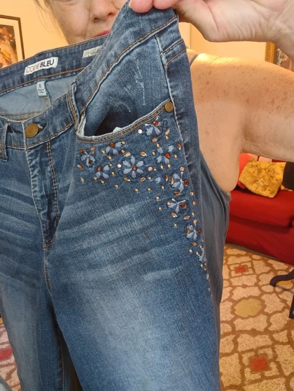 Code Bleu Women's Boyfriend Jeans in Medium Blue Wash Embellished - Picture 3 of 9
